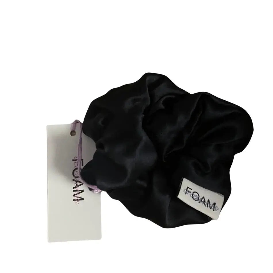 Silk Scrunchie - Chouchou en soie bleu nuit